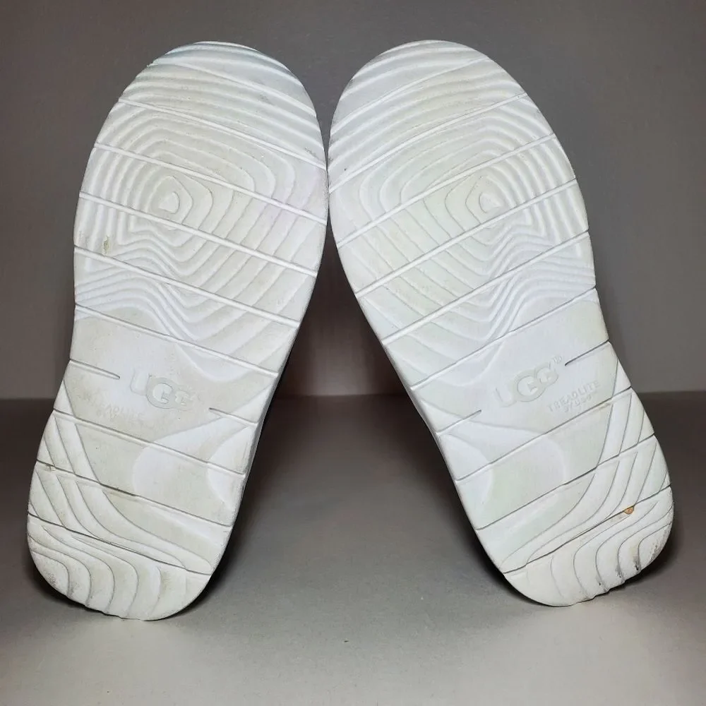 Ugg Seaway Chukka Lace Up Shoe Size 12 Girls